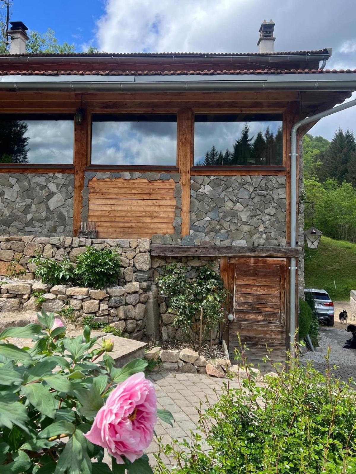 Maison Pres De La Dolce Via Avec Bain Norvegien Saint-Cierge-sous-le-Cheylard Esterno foto